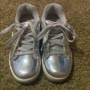Silver HEELYS